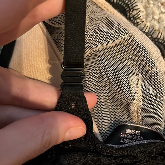 Victoria’s Secret Very Sexy Unlined Push-up without padding Studded Lace Bra 34C - Picture 9 of 9